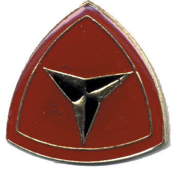 pin 1945 Gold and Black Emblem